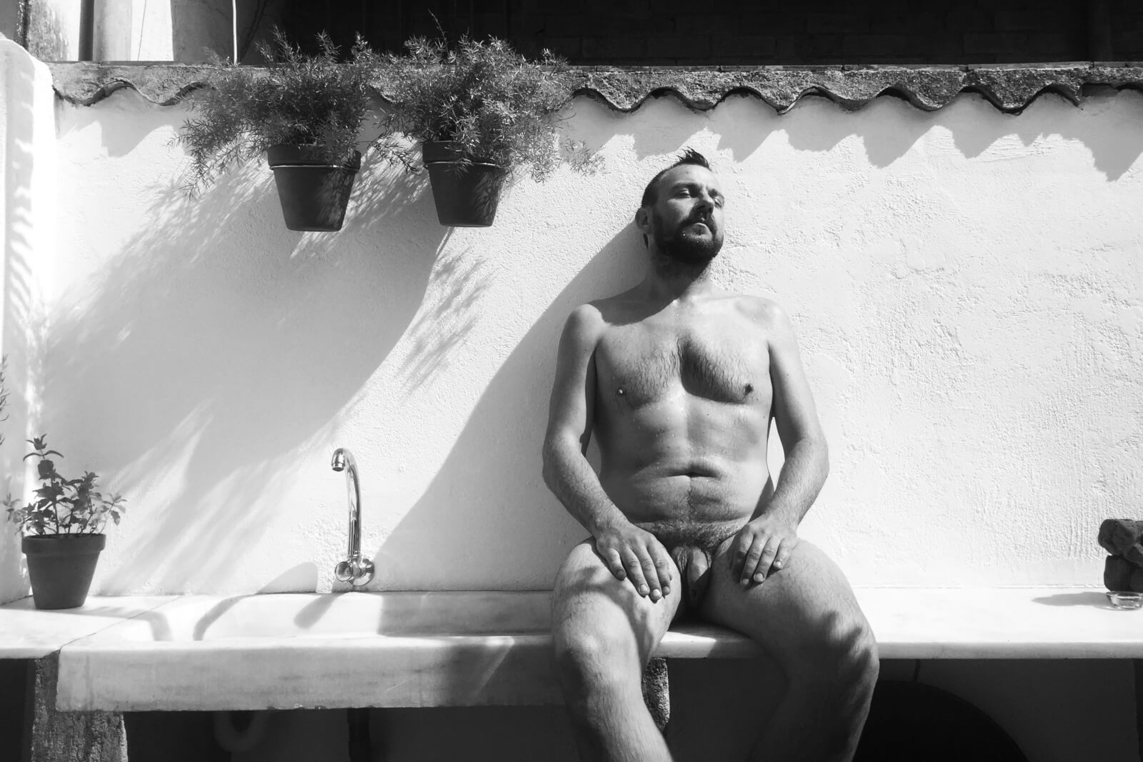 Sunbathing by Jackie Branc photographer Barcelona