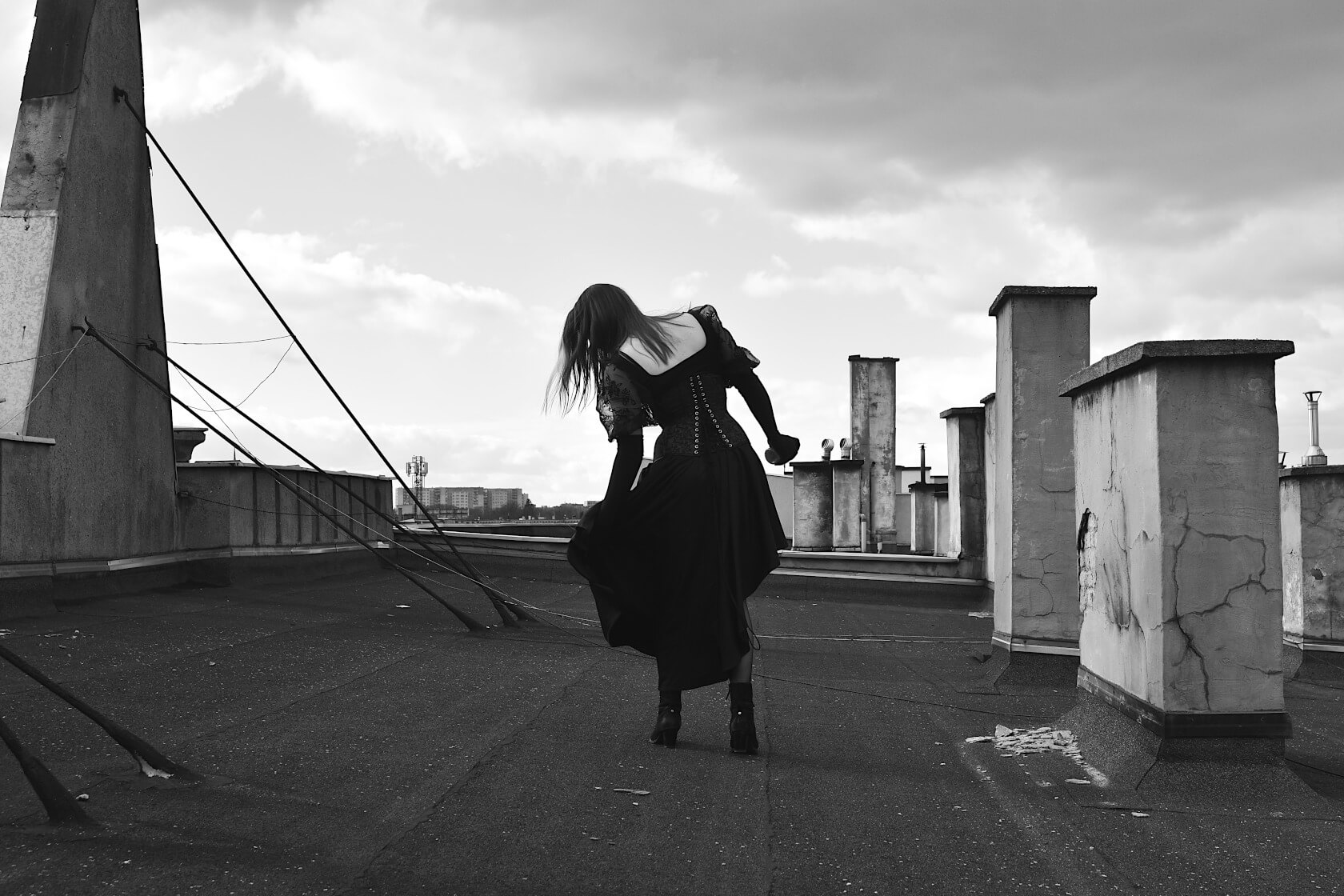 witches on the roof by Jackie Branc photographer 13