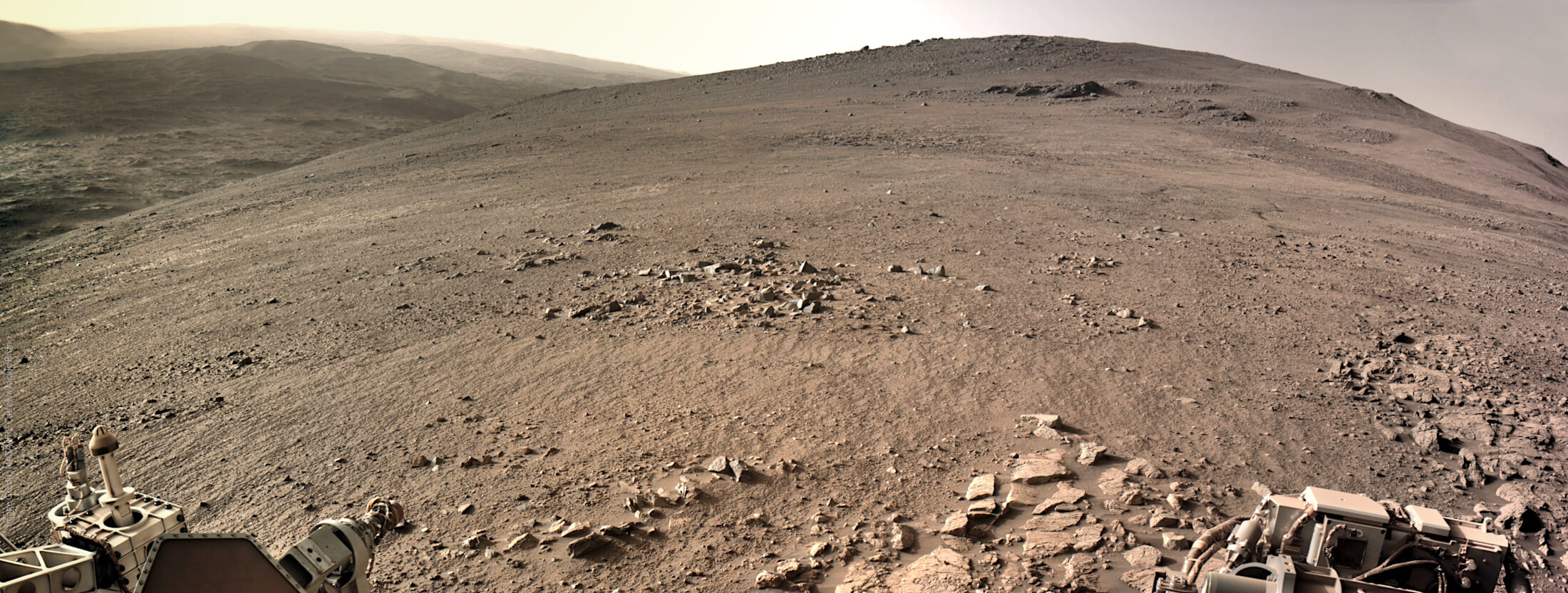 Mars Perseverance Sol 1398: L/R Navigation Camera (Navcam) / enhanced panorama Jan. 25, 2025 (Sol 1398) / 17:53:13 local solar time Image Credit: NASA/JPL-Caltech/Jackie Branc